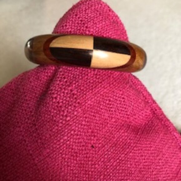 Wood Bracelet w/contrasting wood inlays - GUC - Picture 2 of 2